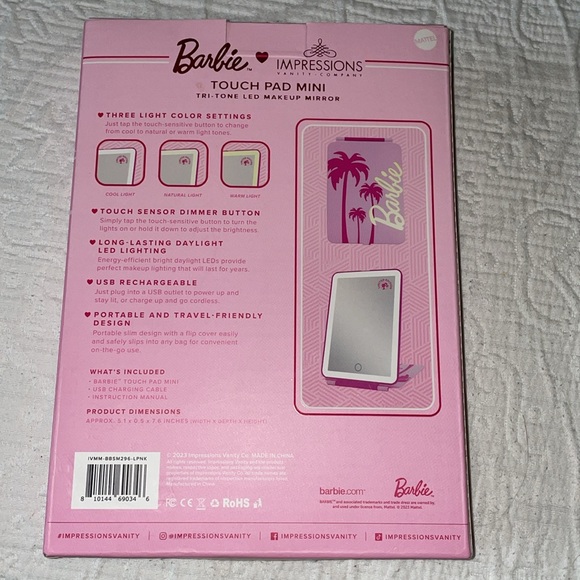 Makeup - Picture 2 of 5